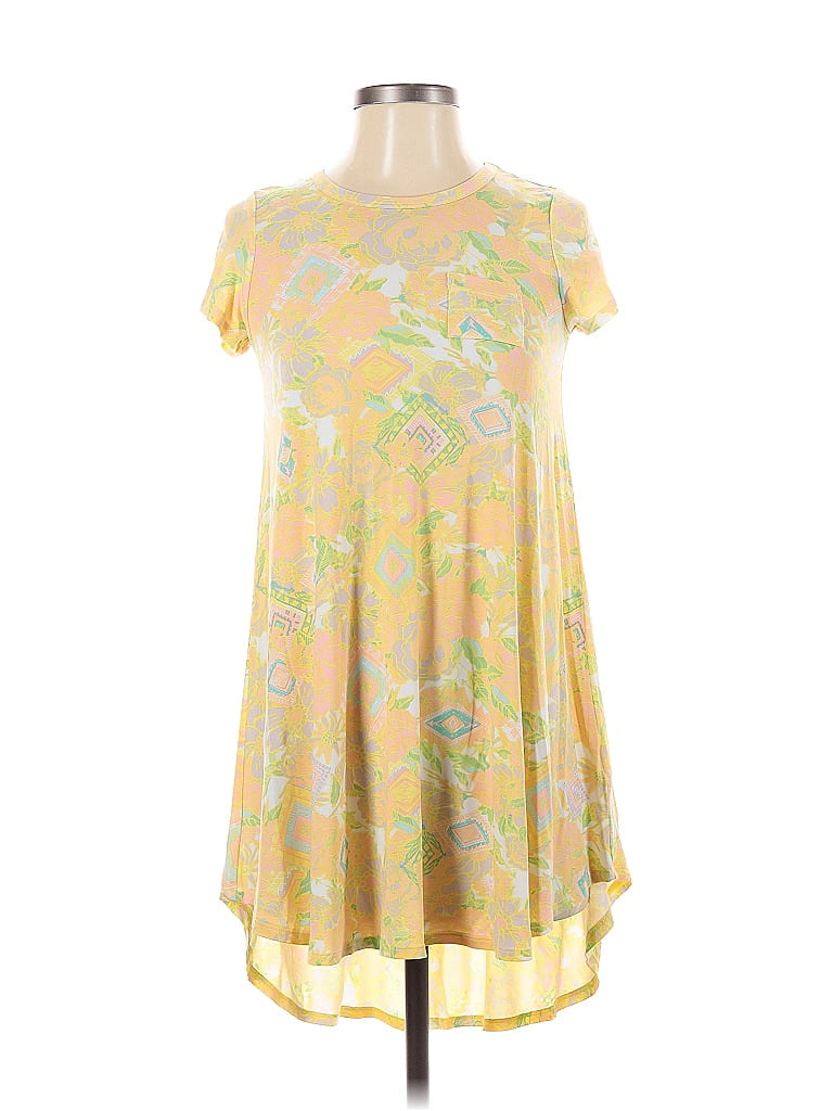 Pre-owned Lularoe Kids' Dress In Yellow