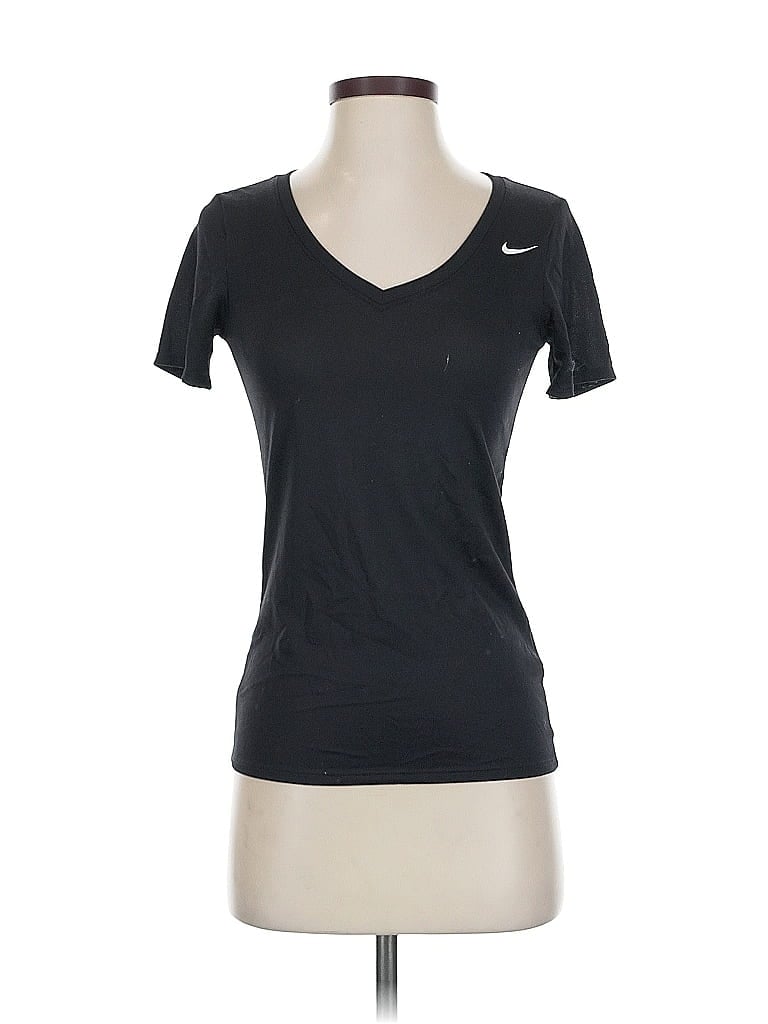 Pre-owned Nike Active T-shirt In Black