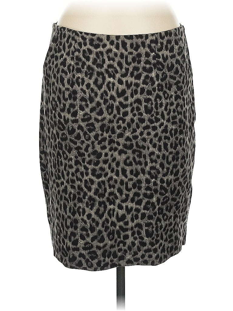 Pre-owned Cabi Casual Skirt In Gray