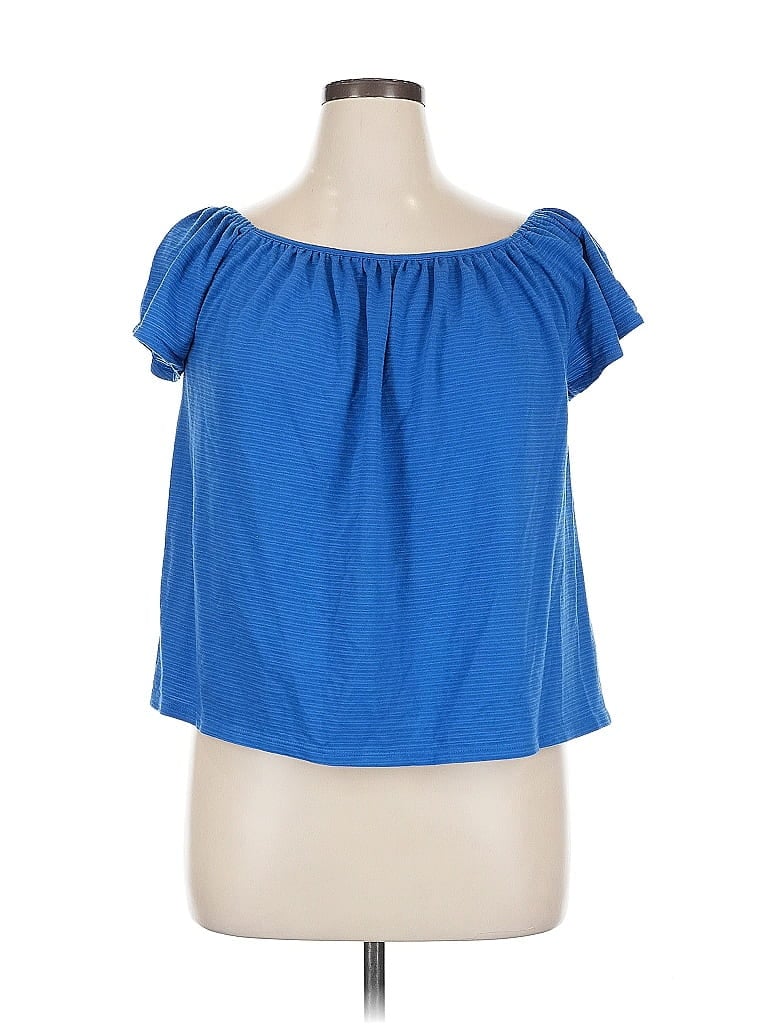 Pre-owned A.n.a. A New Approach Short Sleeve Blouse In Blue