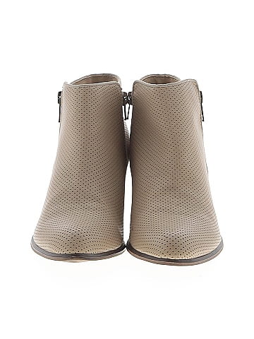 Esprit Ankle Boots (view 2)