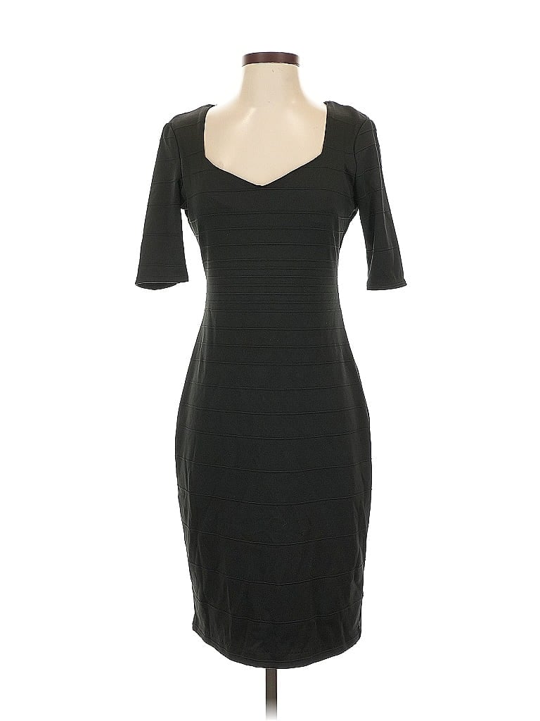 Click to view more detailed imagery on our partner's website Pre-owned Bisou Bisou Cocktail Dress In Black