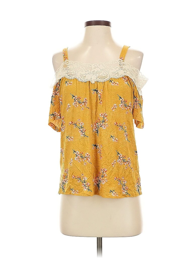 Mason & Belle Sleeveless Blouse In Yellow