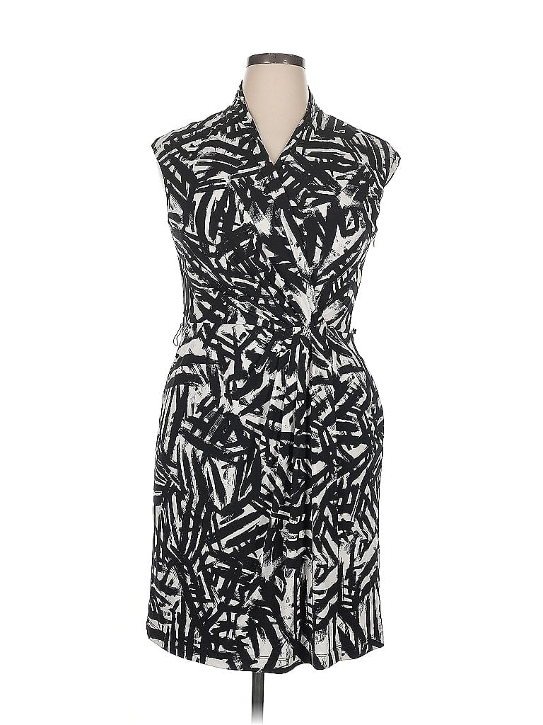Click to view more detailed imagery on our partner's website Pre-owned Eliza J Casual Dress In Black