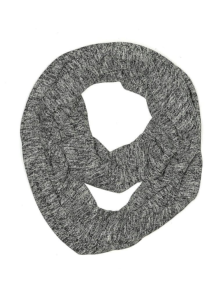 Click to view more detailed imagery on our partner's website Pre-owned Lily Sky Scarf In Gray