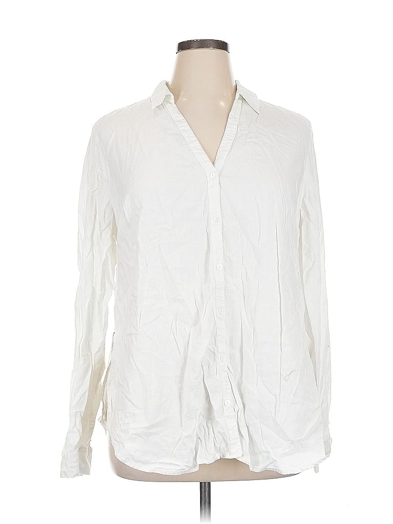 Click to view more detailed imagery on our partner's website Pre-owned Soma Long Sleeve Blouse In White