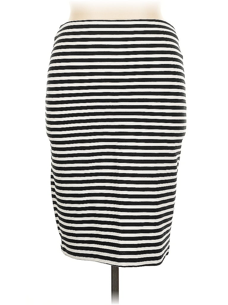 Pre-owned Merona Casual Skirt In Black