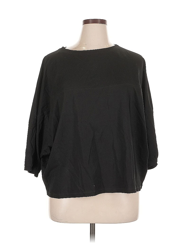 Pre-owned Neiman Marcus 3/4 Sleeve Top Black Boatneck Tops