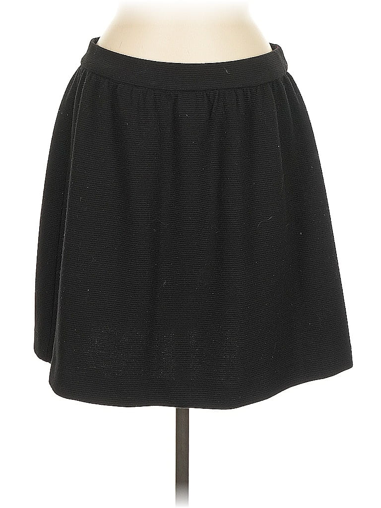 Click to view more detailed imagery on our partner's website Pre-owned Elle Casual Skirt In Black