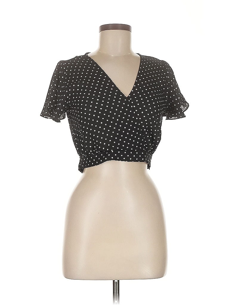 Click to view more detailed imagery on our partner's website Pre-owned Papaya Short Sleeve Top Black Sweetheart Neckline Tops