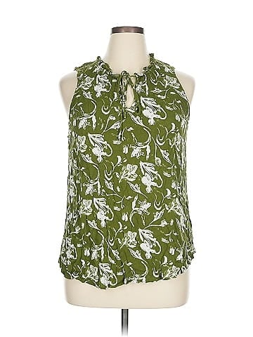 Bobeau Sleeveless Blouse (view 1)