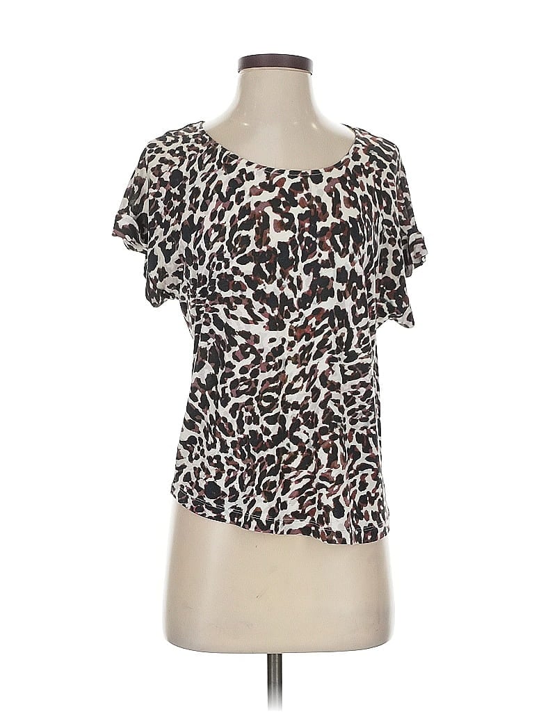 Click to view more detailed imagery on our partner's website Pre-owned Cabi Short Sleeve T-shirt In White