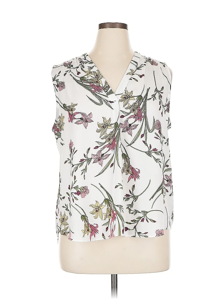 Pre-owned Vince Camuto Sleeveless Blouse In White