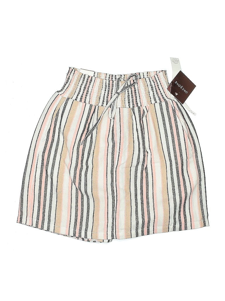 Click to view more detailed imagery on our partner's website Pre-owned One 5 One Casual Skirt In White