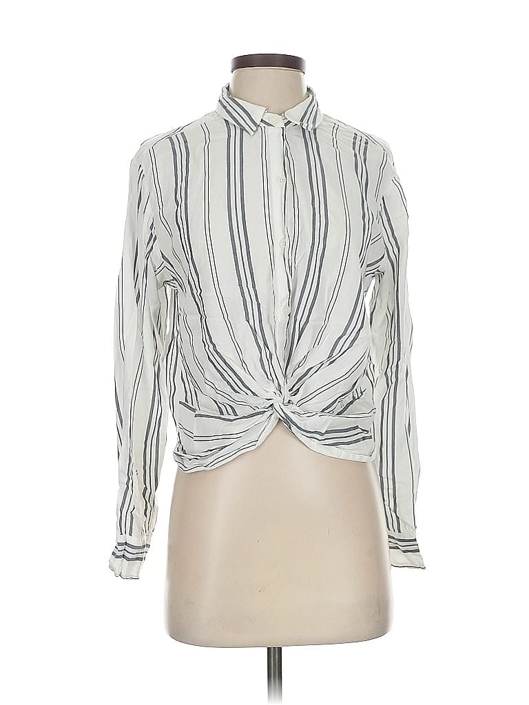 Click to view more detailed imagery on our partner's website Pre-owned Abercrombie & Fitch Long Sleeve Blouse In White