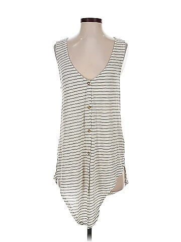 t.la Sleeveless Button-Down Shirt (view 1)