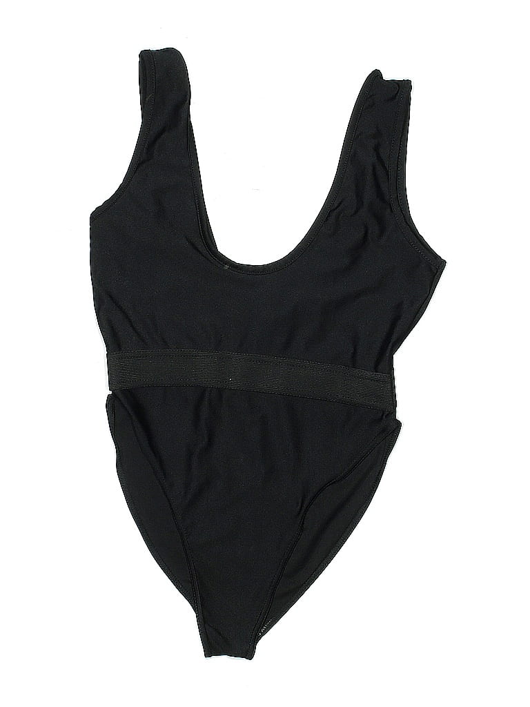 Pre-owned Prettylittlething One Piece Swimsuit In Black