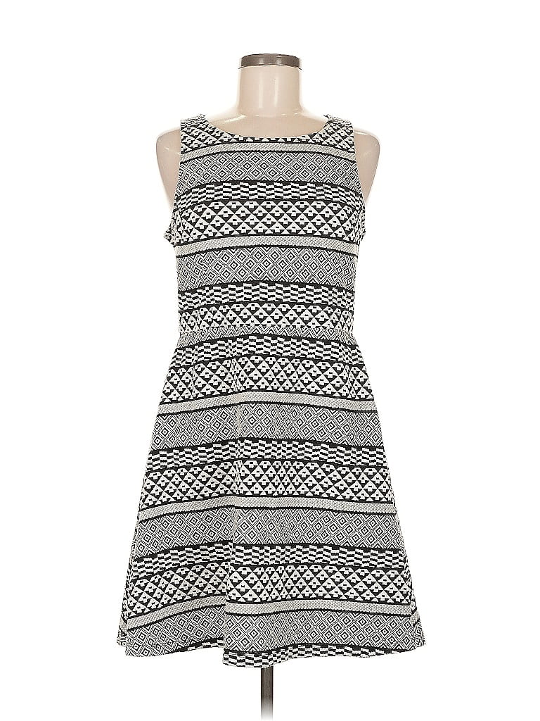 Pre-owned Apt. 9 Casual Dress In Gray