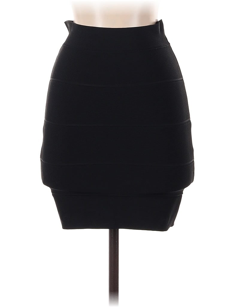 Click to view more detailed imagery on our partner's website Pre-owned Bcbgmaxazria Casual Skirt In Black
