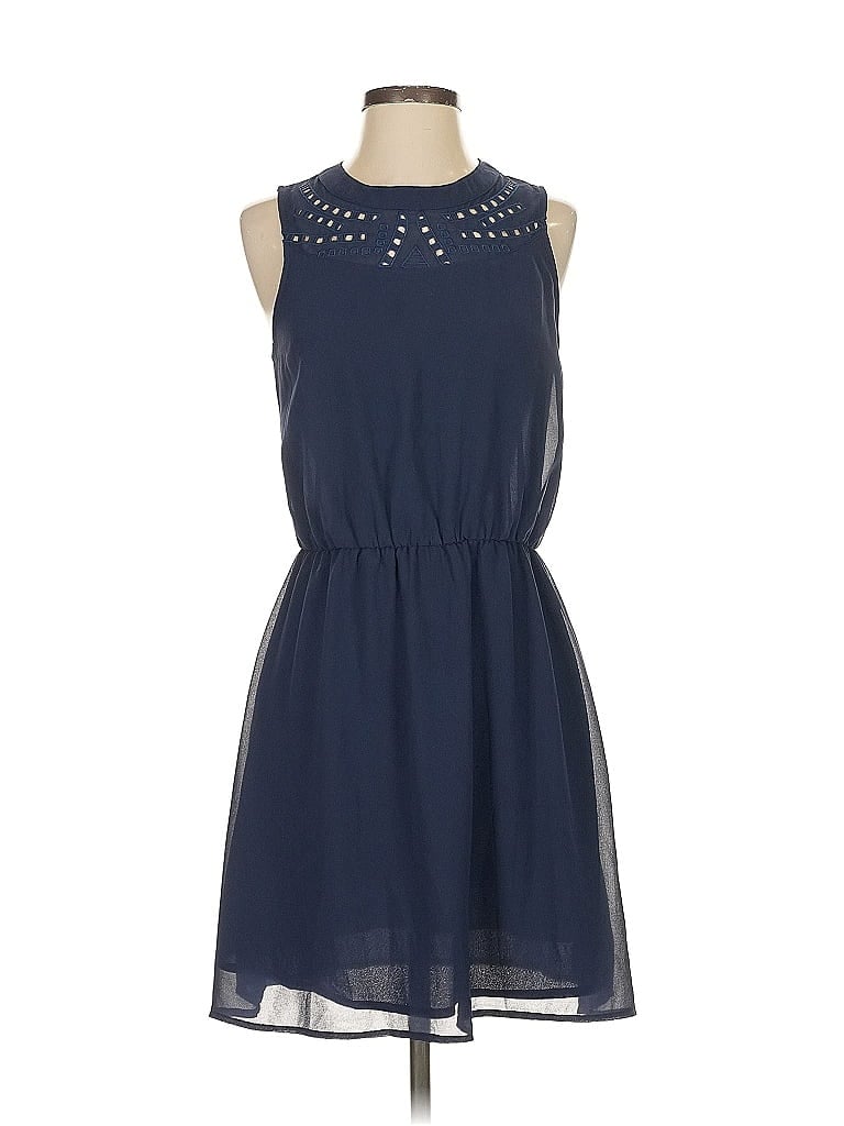 Pre-owned Collective Concepts Casual Dress In Blue