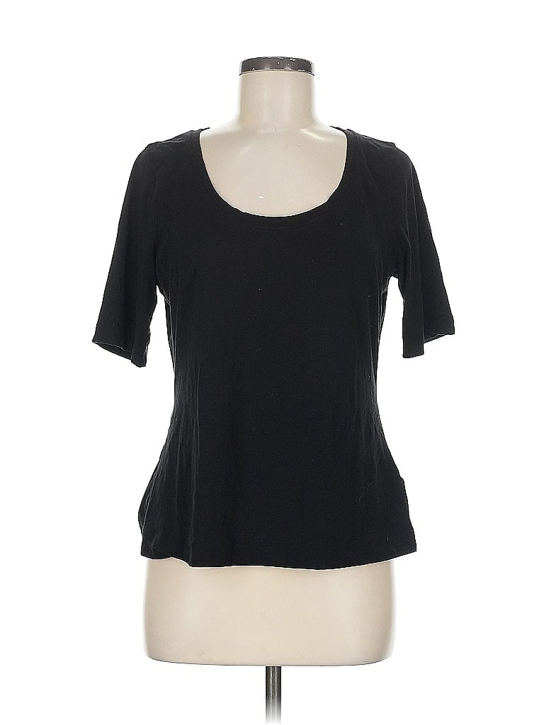 Click to view more detailed imagery on our partner's website Pre-owned Athleta Short Sleeve T-shirt In Black