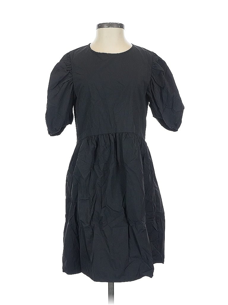 Pre-owned Divided By H&m Casual Dress In Black