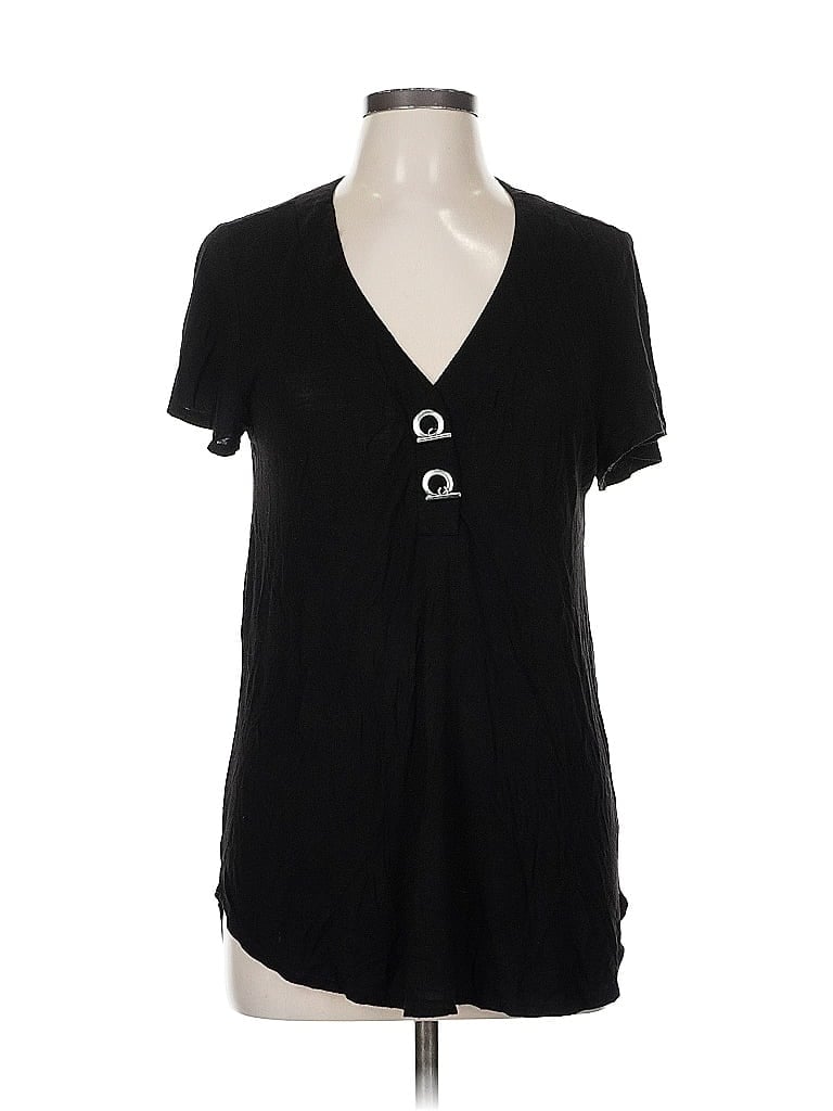 Click to view more detailed imagery on our partner's website Pre-owned 89th & Madison Short Sleeve Top Black V Neck Tops
