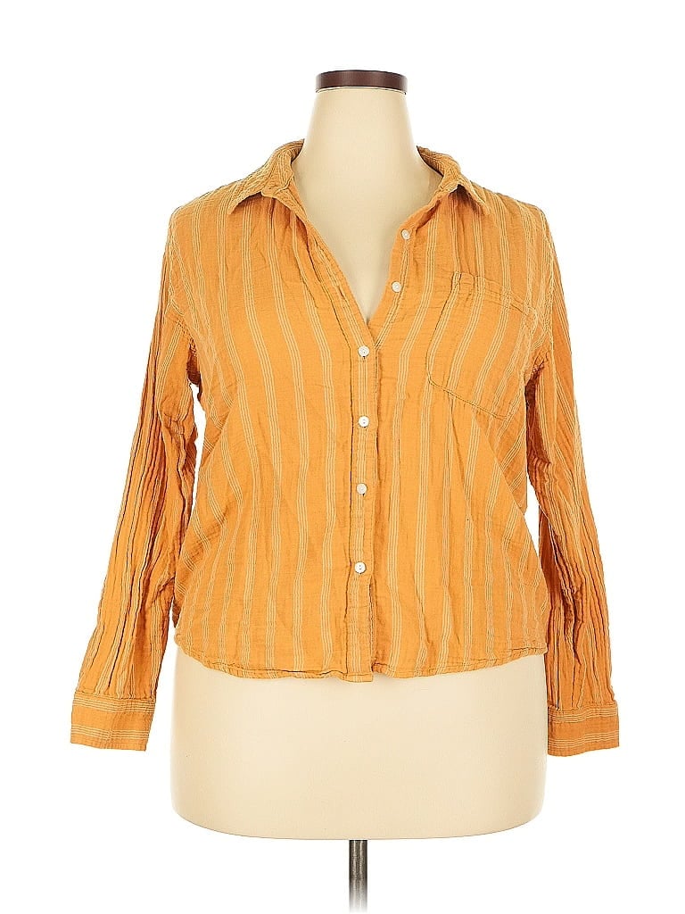 Pre-owned Universal Thread 3/4 Sleeve Button Down Shirt In Orange