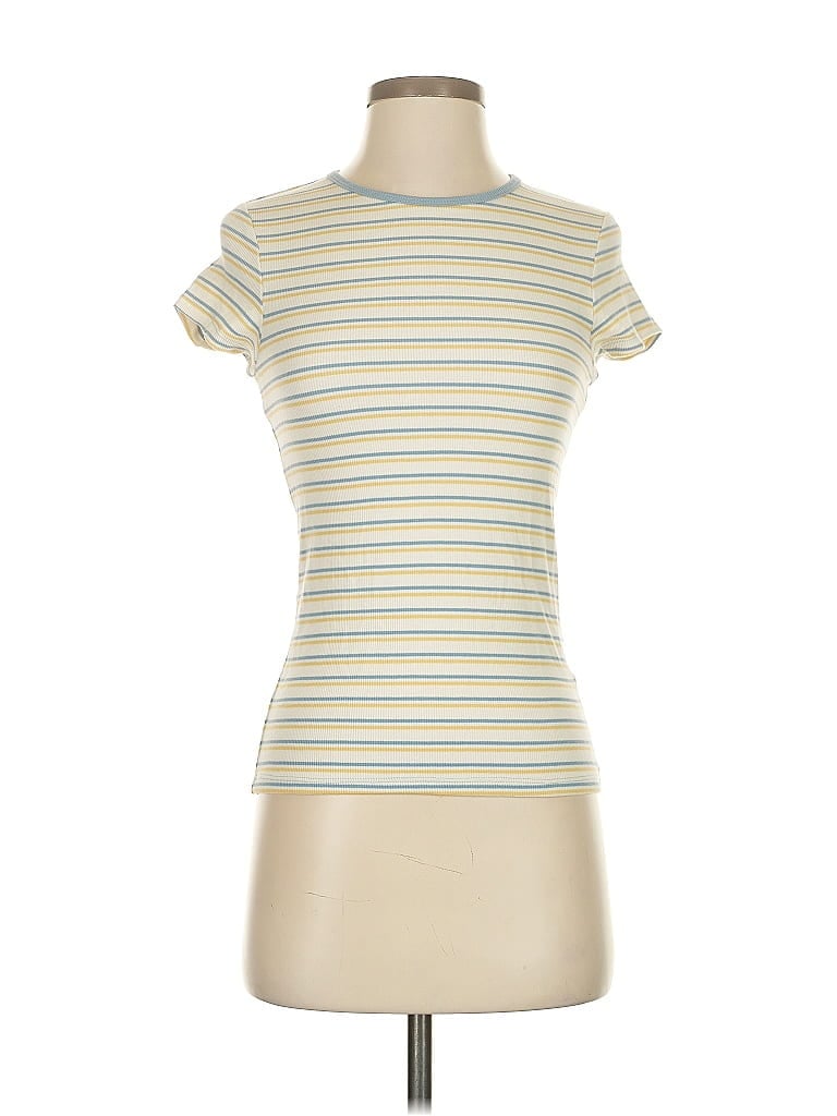 Click to view more detailed imagery on our partner's website Pre-owned Cotton On Short Sleeve Turtleneck In White