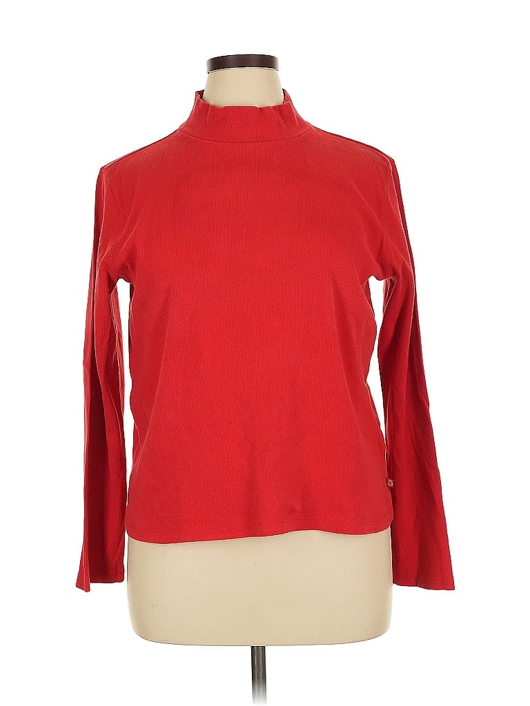 Click to view more detailed imagery on our partner's website Pre-owned Liz Claiborne Long Sleeve Turtleneck In Red