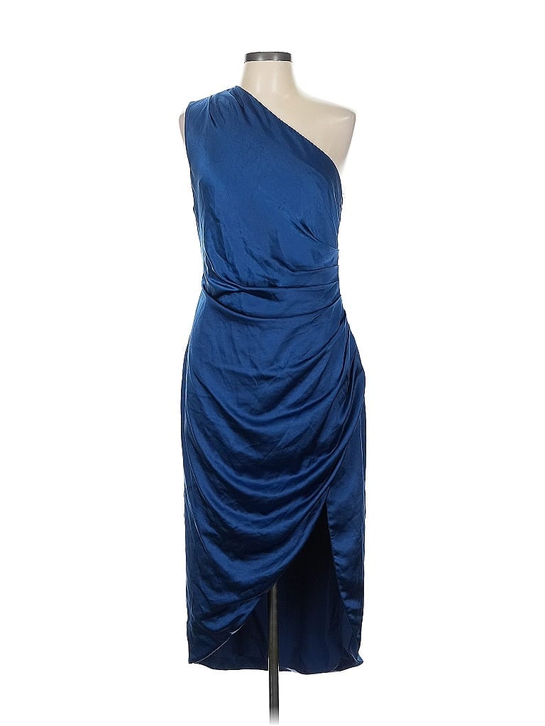 Pre-owned Elliatt Cocktail Dress In Blue