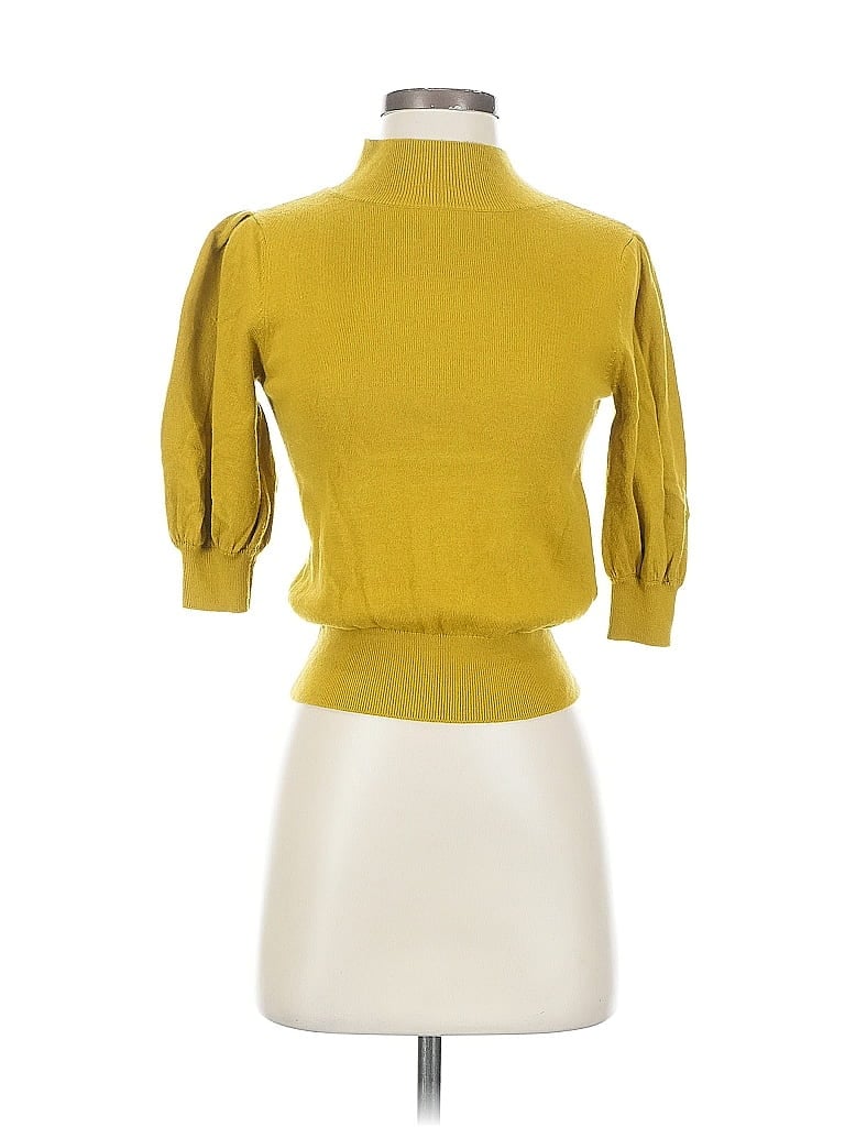 Click to view more detailed imagery on our partner's website Pre-owned Leith Turtleneck Sweater In Yellow
