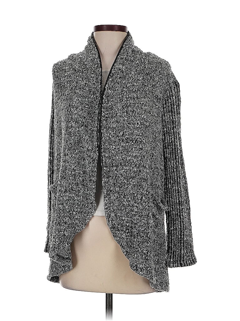 Click to view more detailed imagery on our partner's website Pre-owned Splendid Cardigan Sweater In Gray