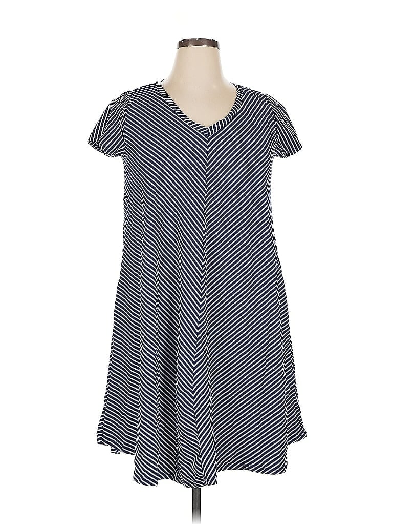 Pre-owned Thyme And Honey Casual Dress In Blue