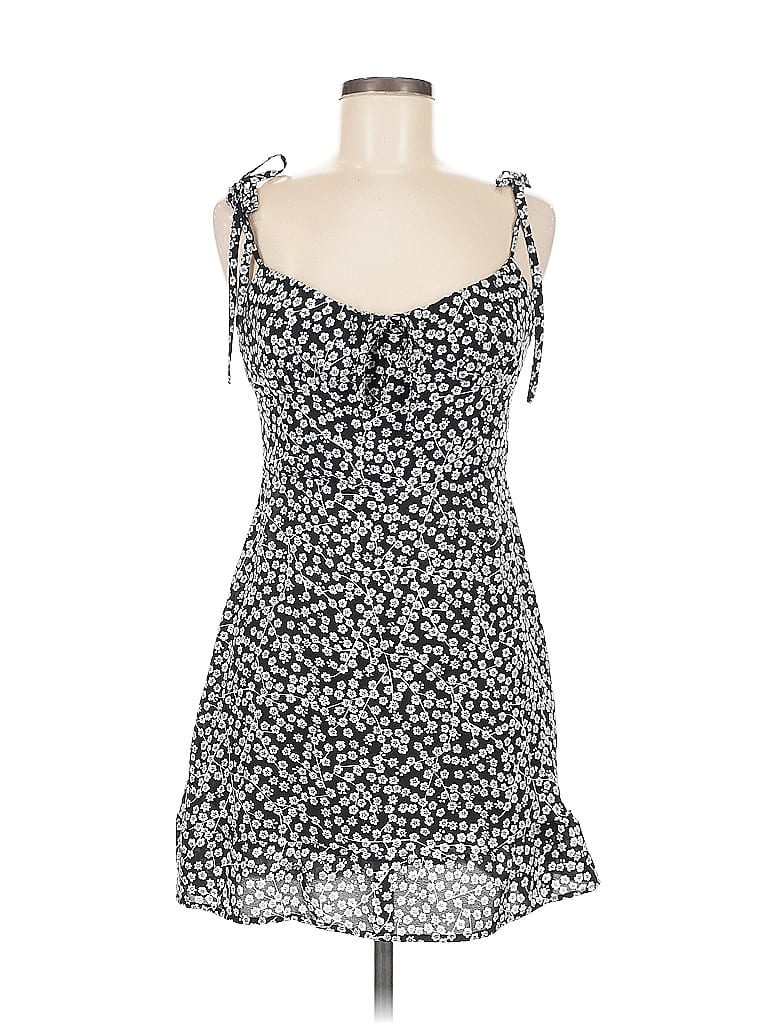 Pre-owned Shein Casual Dress In Silver