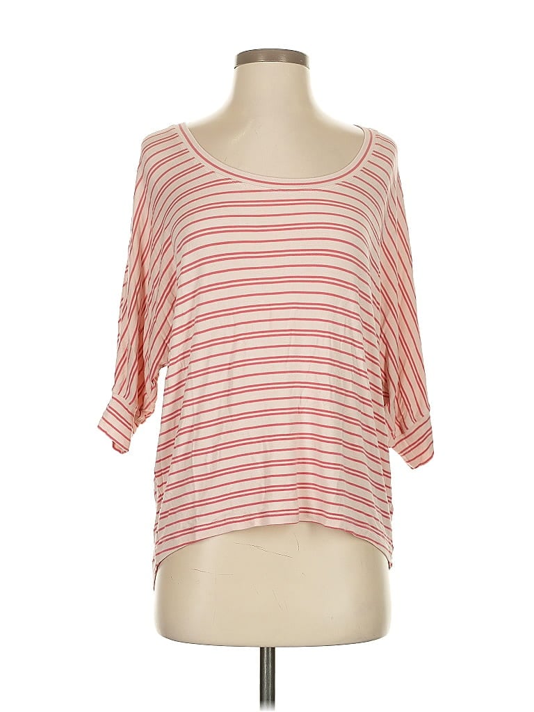 Click to view more detailed imagery on our partner's website Pre-owned Cabi 3/4 Sleeve T-shirt In Pink