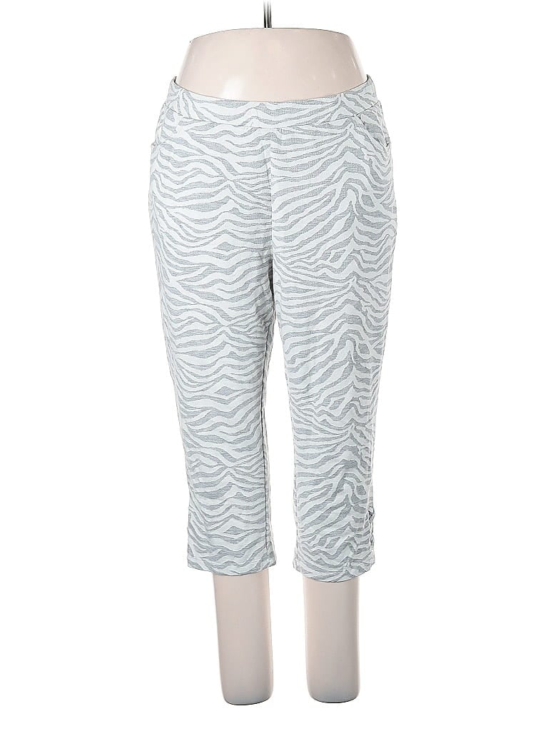 Click to view more detailed imagery on our partner's website Pre-owned Weekends By Chico's Active Pants In Silver