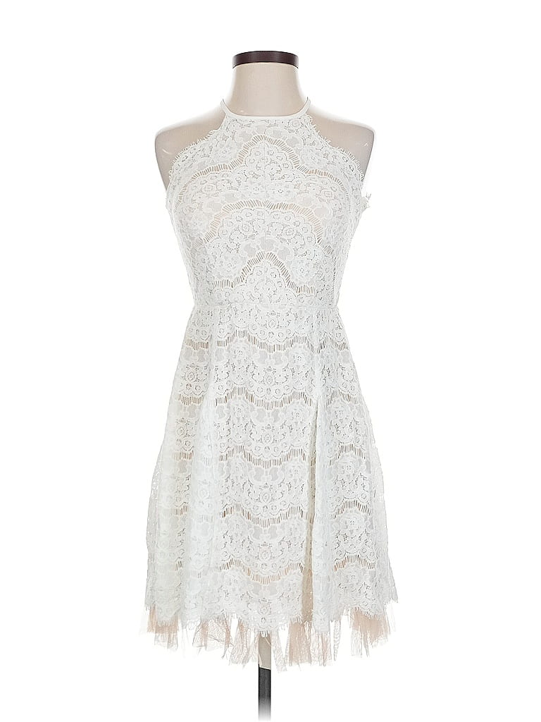 Pre-owned Francesca's Cocktail Dress In White