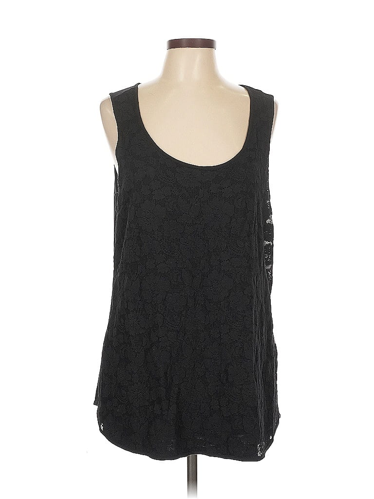 Click to view more detailed imagery on our partner's website Pre-owned Sejour Sleeveless Top Black Solid Pattern Scoop Neck Tops