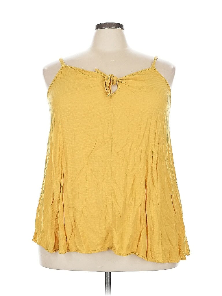 Pre-owned Torrid Sleeveless Blouse In Yellow