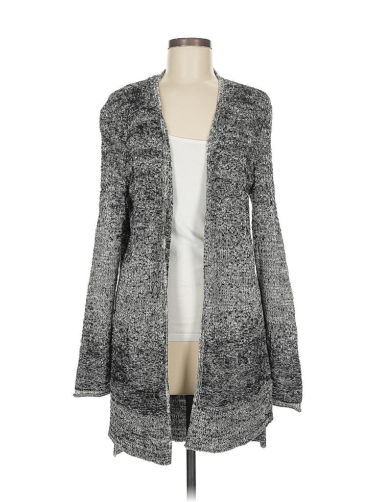Click to view more detailed imagery on our partner's website Pre-owned Nic + Zoe Cardigan Sweater In Gray