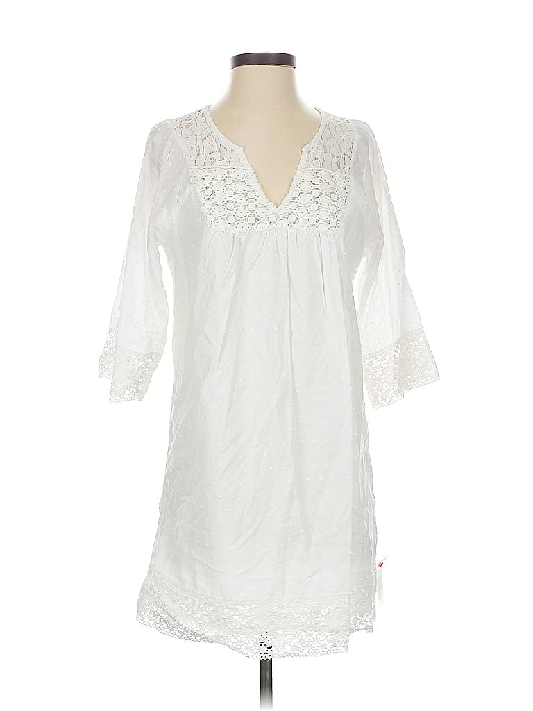 Pre-owned Love Stitch Casual Dress In White