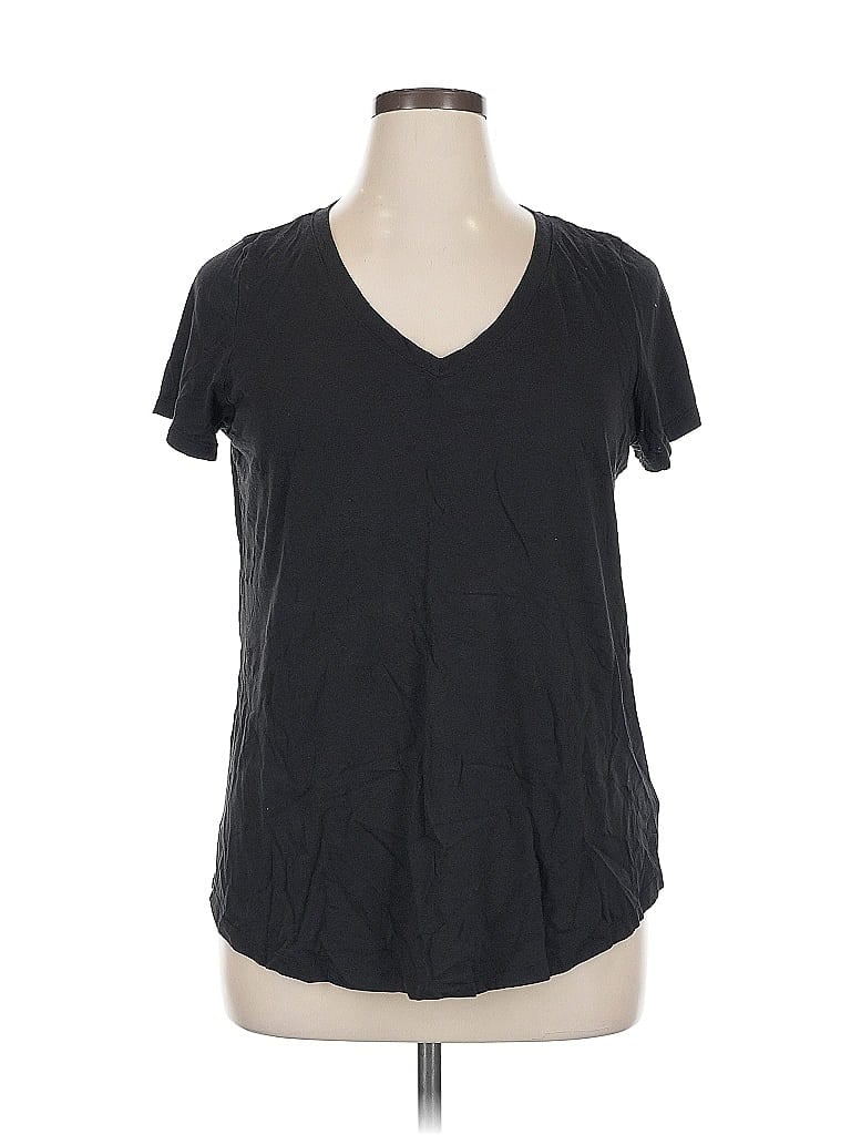 Pre-owned Torrid Short Sleeve T-shirt In Black