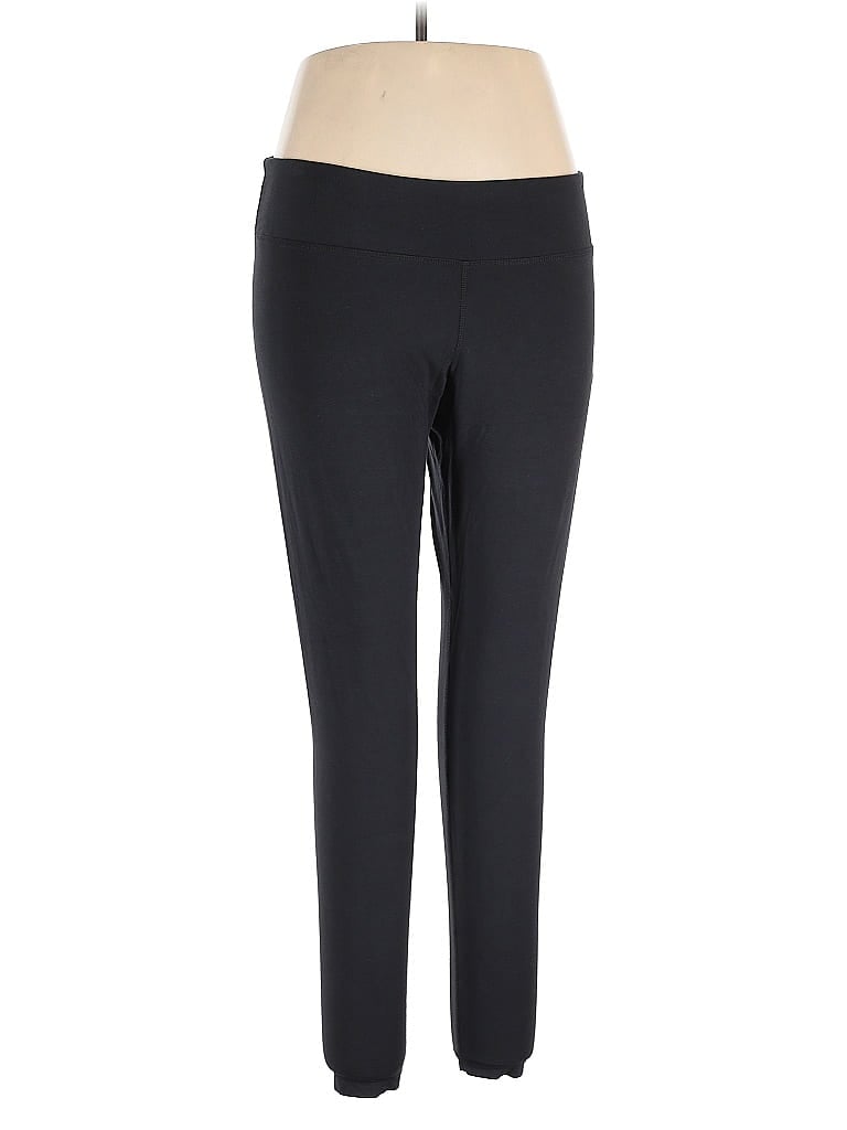 Click to view more detailed imagery on our partner's website Pre-owned Reebok Active Pants In Black