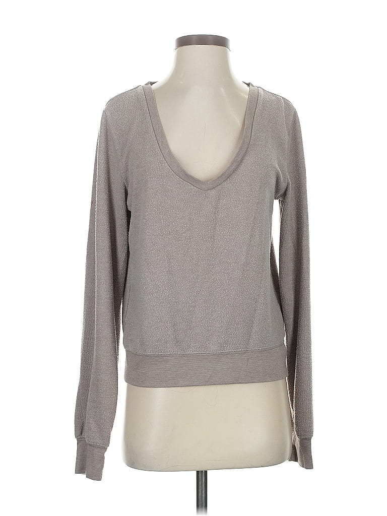 Click to view more detailed imagery on our partner's website Pre-owned Wildfox Pullover Sweater In Gray