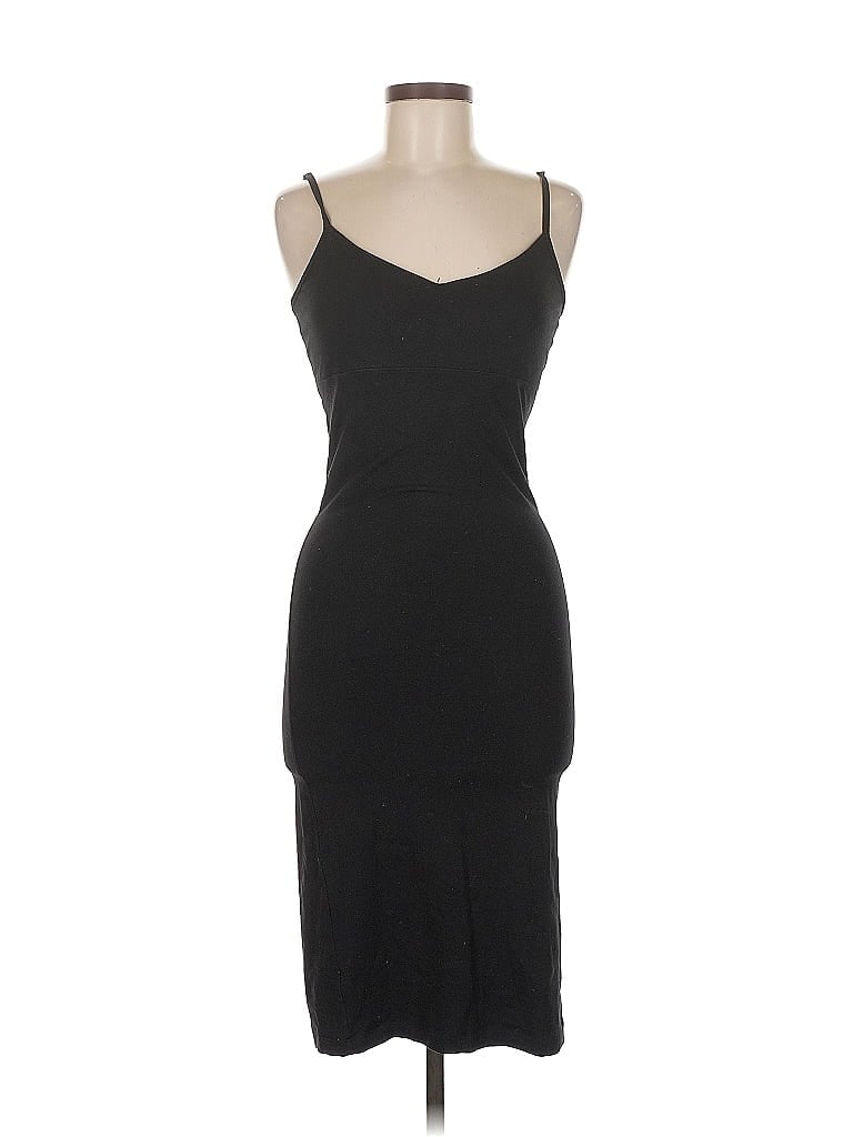 Click to view more detailed imagery on our partner's website Pre-owned Asos Design Cocktail Dress In Black