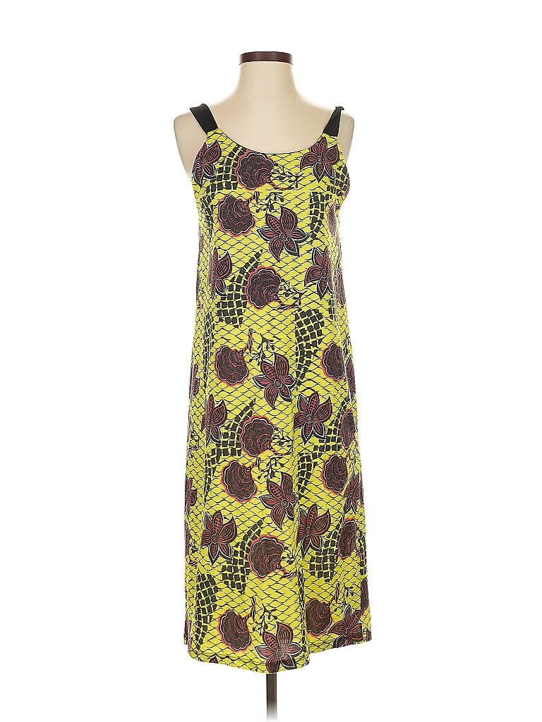 Click to view more detailed imagery on our partner's website Pre-owned Trafaluc By Zara Casual Dress In Yellow