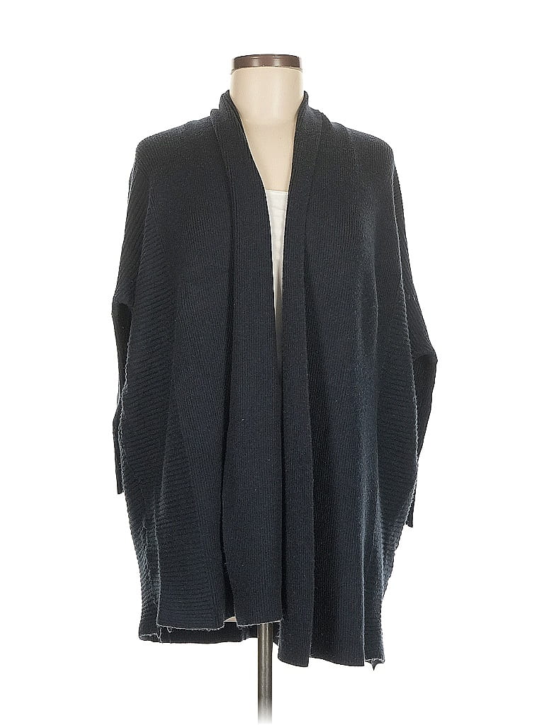 Click to view more detailed imagery on our partner's website Pre-owned Zara Cardigan Sweater In Gray