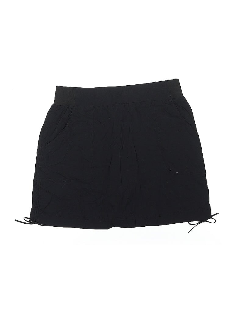 Click to view more detailed imagery on our partner's website Pre-owned Camel Crown Active Skort In Black