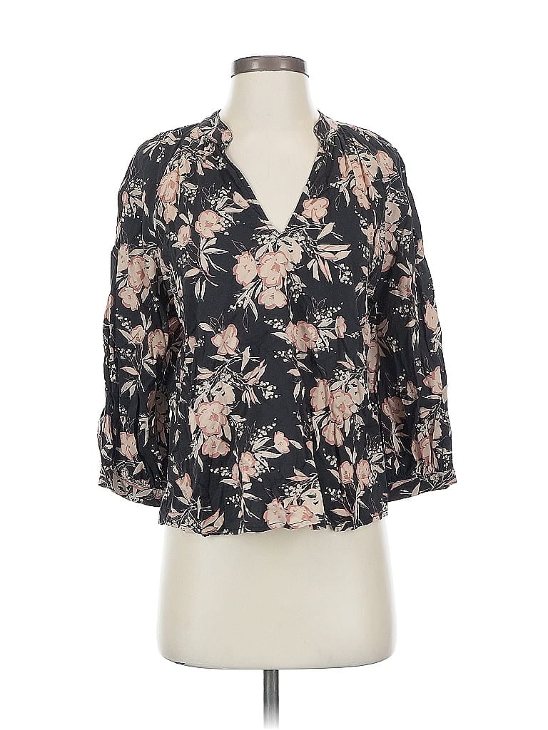 Click to view more detailed imagery on our partner's website Pre-owned Evereve 3/4 Sleeve Blouse In Black